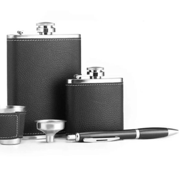 Flask Set Black 5 Piece Metal PU Leather - Picture 2 of 4